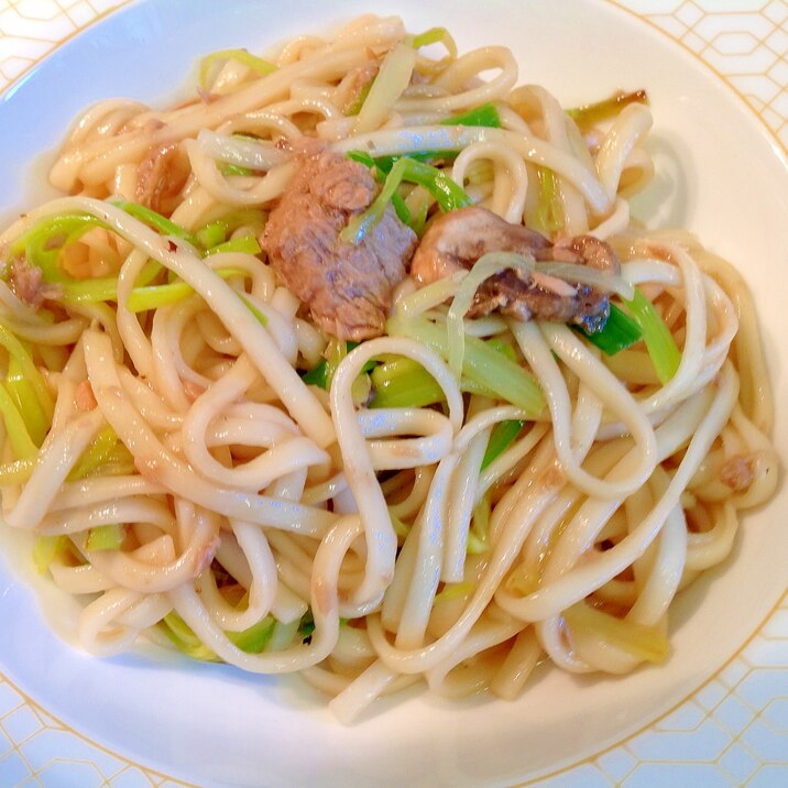 ツナネギ焼うどん